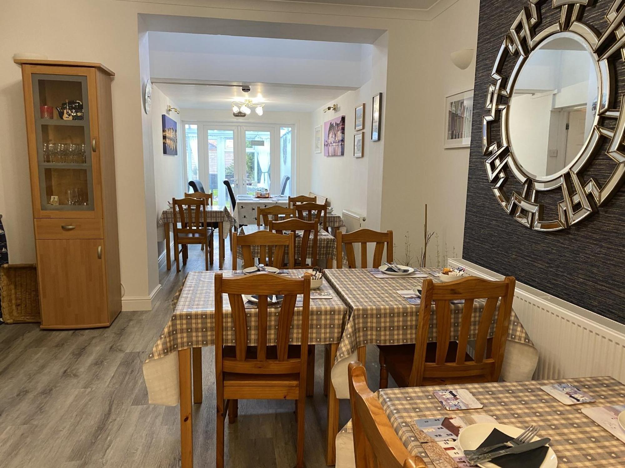 The Rosefield Hotel Уеймут Екстериор снимка